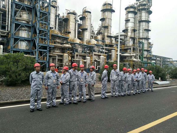 實(shí)現(xiàn)安全、文明施工